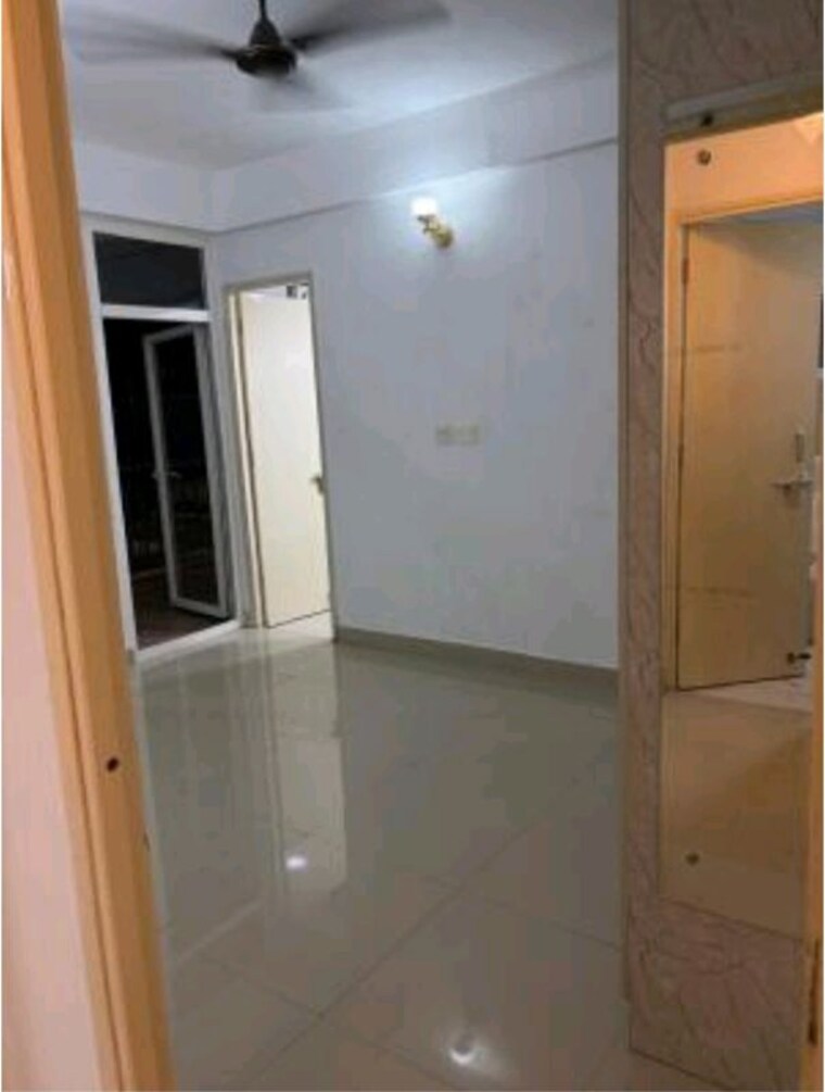 Bathroom, signature-global-city-81 2.5 Bedroom 1100 Sq.Ft. Builder Floor In Sector 81 Gurgaon 10770150