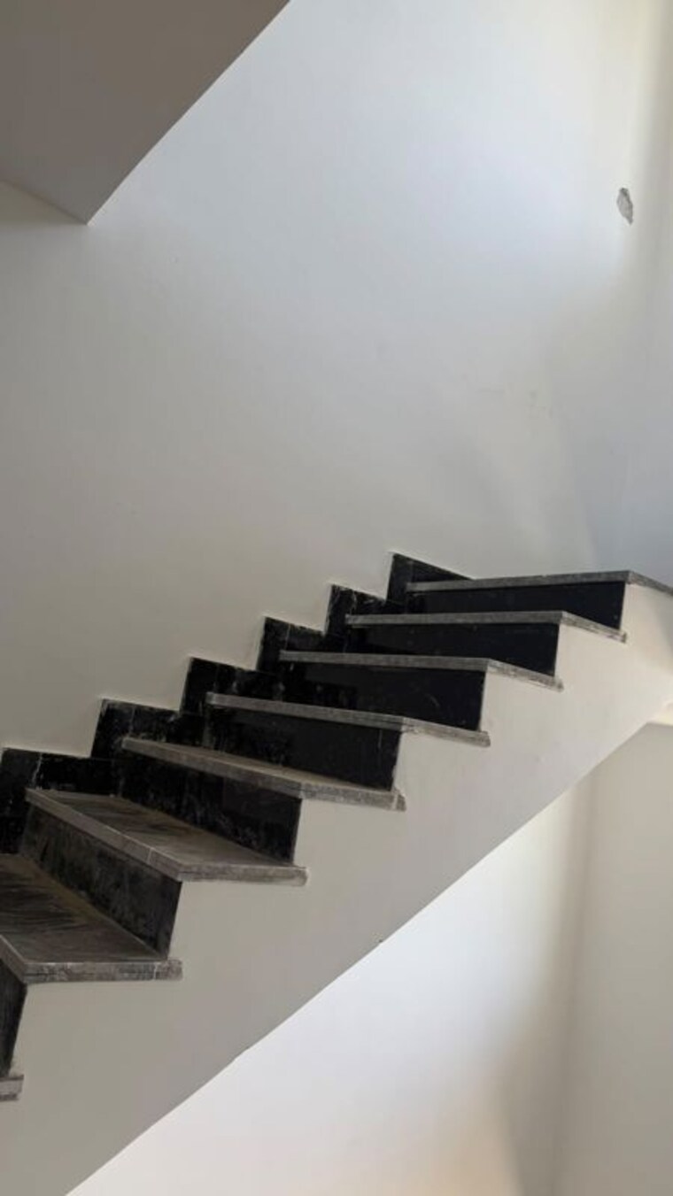 undefined, ambala highway 4 Bedroom 2300 Sq.Ft. Independent House In Ambala Highway Zirakpur 10770164
