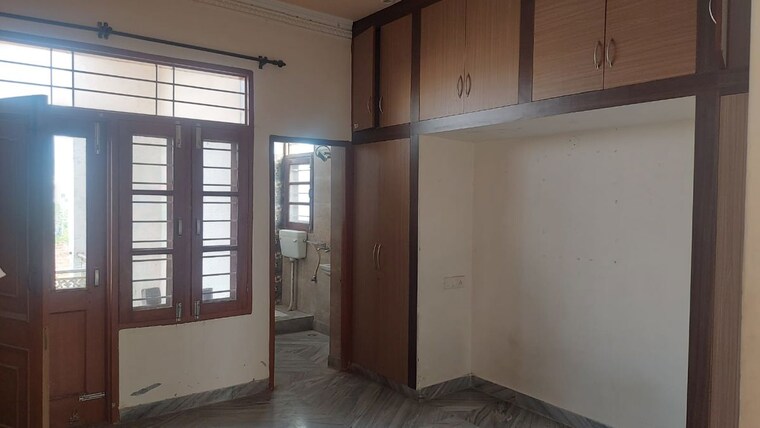 Room, ms-enclave-zirakpur 3 Bedroom 250 Sq.Yd. Independent House In Dhakoli Zirakpur 10770201