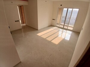 Room in 3 BHK Apartment at Nyati Equinox, Bavdhan – for Rent