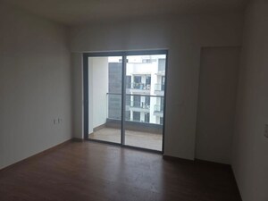 Room in 3 BHK Apartment at Birla Navya, Sector 63a – for Rent