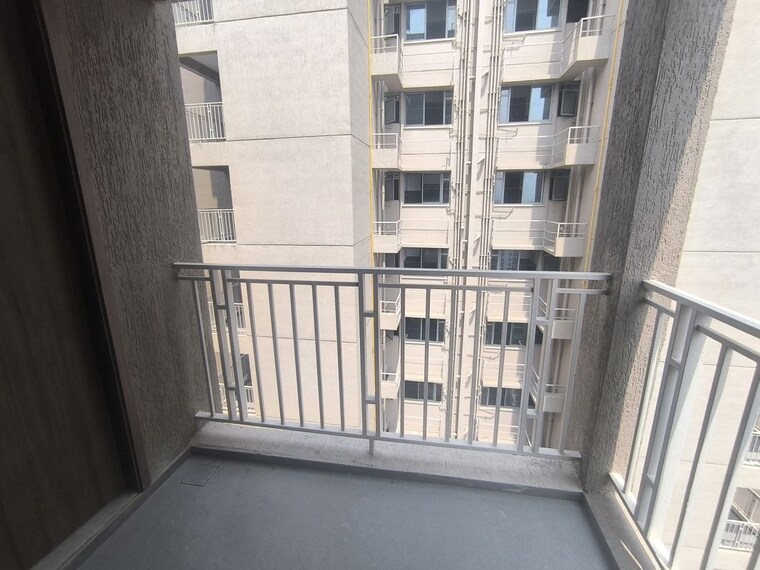 Balcony, legacy-kairos 3 Bedroom 1141 Sq.Ft. Apartment In Rahatani Pune 10770254