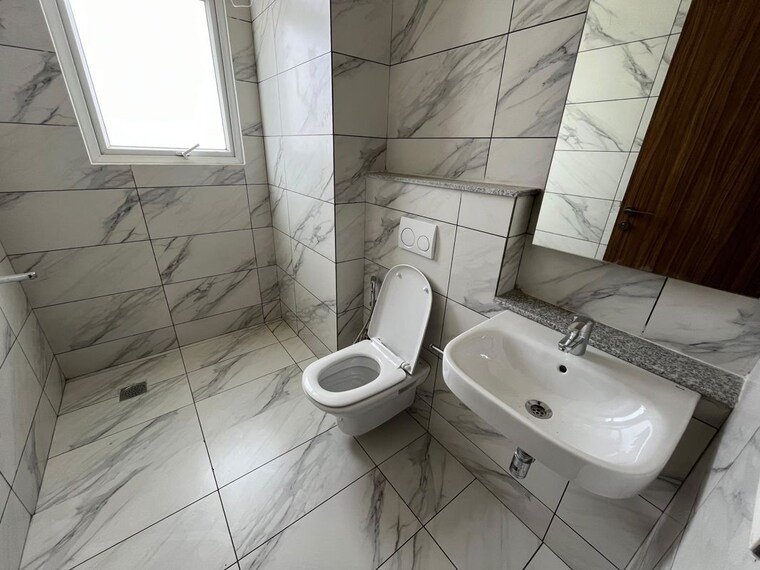 Bathroom, conscient-hines-elevate 3 Bedroom 2095 Sq.Ft. Apartment In Sector 59 Gurgaon 10770255