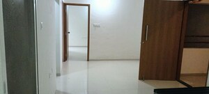 Room in 3 BHK Apartment at Newton Homes Tathawade, Tathawade – for Rent