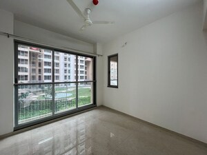 Room in 2.5 BHK Apartment at Vilas Javdekar Yashwin Enchante, Kharadi – for Rent