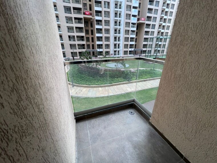 Balcony, vilas-javdekar-yashwin-enchante 2.5 Bedroom 1050 Sq.Ft. Apartment In Kharadi Pune 10770263