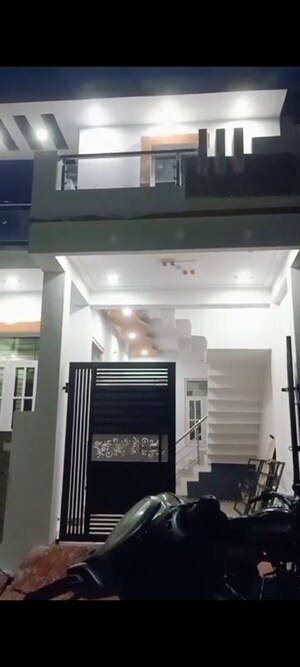 2 BHK Builder Floor For Sale in Jankipuram