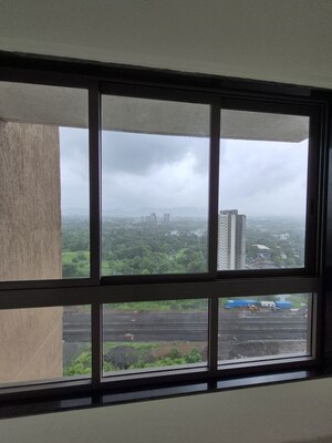 Room in 1 BHK Apartment at Runwal My City Phase II Cluster 05, Dombivli East – for Rent