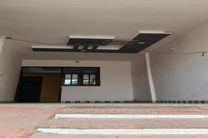 1 BHK Independent House For Sale in Fazullaganj