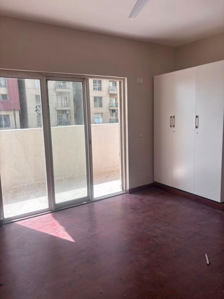 Room, paras-seasons 3 Bedroom 1695 Sq.Ft. Apartment In Sector 168 Noida 10770359