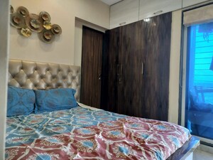 Bedroom in 2 BHK Apartment at Platinum Casa Millennia, Andheri West – for Rent