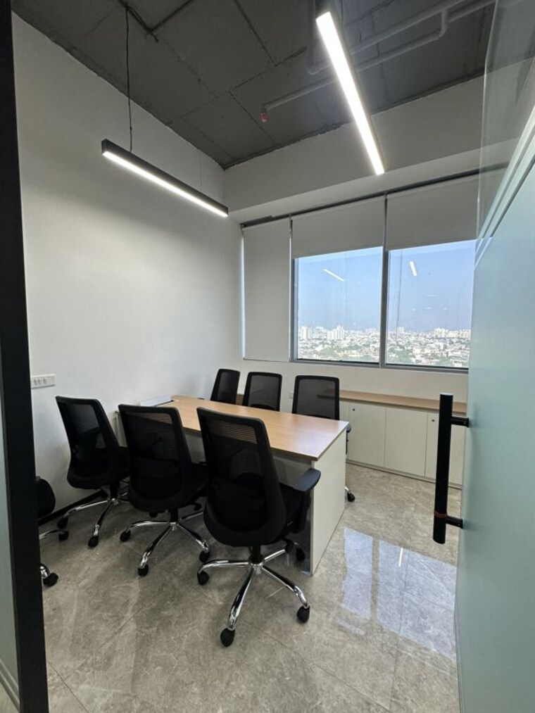 Team Area, spaze-platinum-tower Commercial Office Space 911 Sq.Ft. In Sector 47 Gurgaon 10770392
