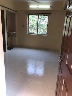Room in 1 BHK Apartment at Kukatpally – for Rent