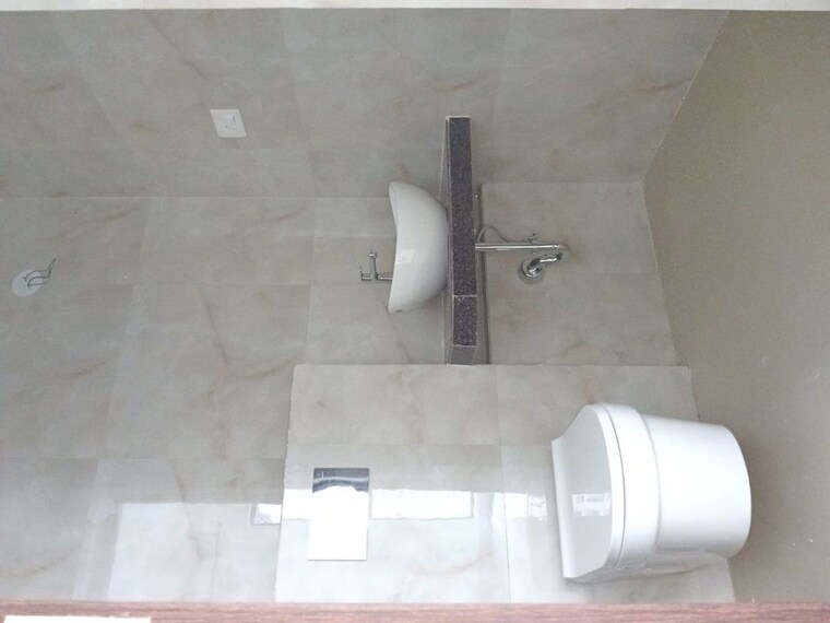 Bathroom, raymond-ten-x-habitat 2 Bedroom 644 Sq.Ft. Apartment In Pokhran Road No Two Thane 10770463