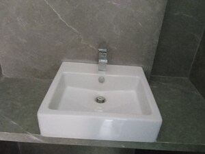 Bathroom in 1 BHK Apartment at Chembur – for Rent