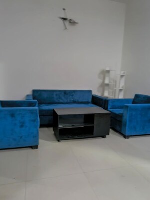 Bedroom in 3 BHK Apartment at Silver City Extention, Vip Road – for Rent