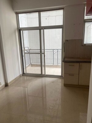 2.5 BHK Apartment For Rent in Gardenia Gateway, Sector 75
