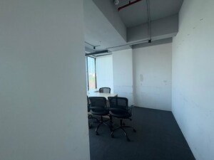   Office Space at Pinnacle Business Park, Andheri East – for Sale