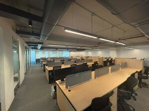  Office Space For Sale in Pinnacle Business Park, Andheri East