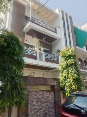 3.5 BHK Independent House For Sale in Sector 11