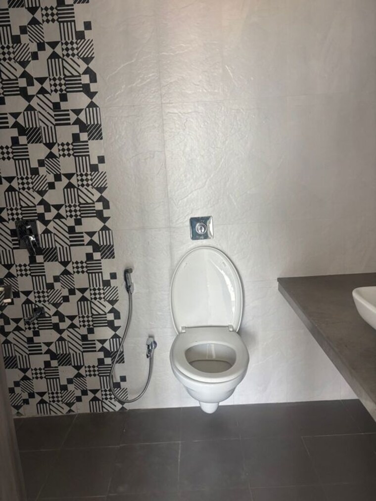 Bathroom, brahma-f-residences 2 Bedroom 1125 Sq.Ft. Apartment In Kalyani Nagar Pune 10770571