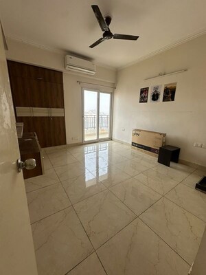 2 BHK Apartment For Rent in Saviour Green Arch, Tech Zone 4 Greater Noida