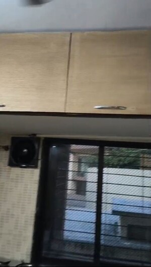 Furnished Amenities in 1 BHK Apartment at Shree Sai Complex, Prabhadevi – for Rent