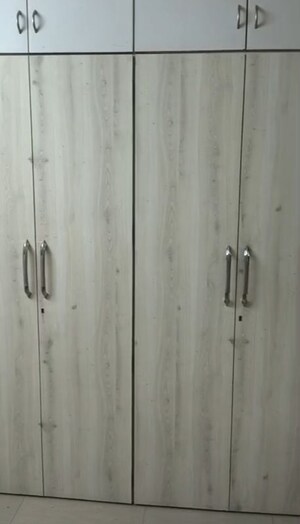 Bathroom in 1 BHK Apartment at Shree Sai Complex, Prabhadevi – for Rent