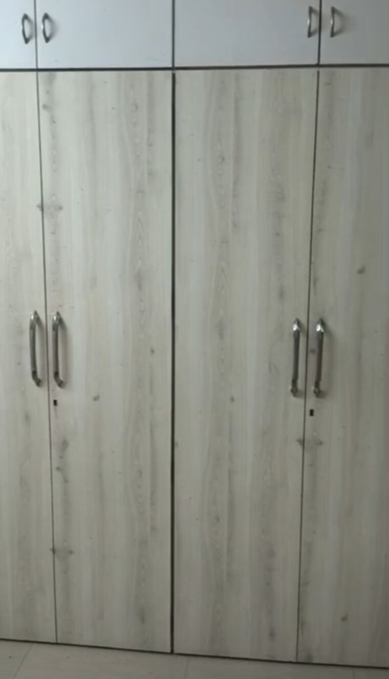 Bathroom, shree-sai-complex 1 Bedroom 550 Sq.Ft. Apartment In Prabhadevi Mumbai 10770575