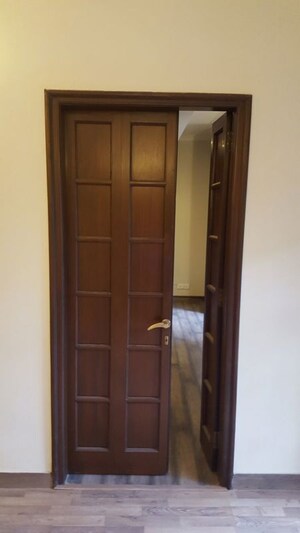 Furnished Amenities in 3 BHK Builder Floor at Greater Kailash ii – for Rent