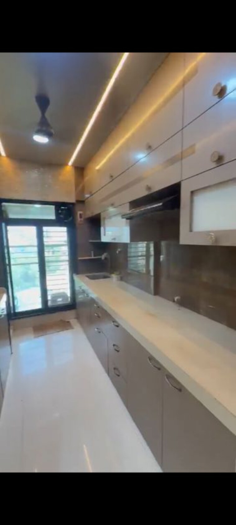 Kitchen, varsha-apartment-vile-parle 3 Bedroom 1100 Sq.Ft. Apartment In Vile Parle West Mumbai 10770618