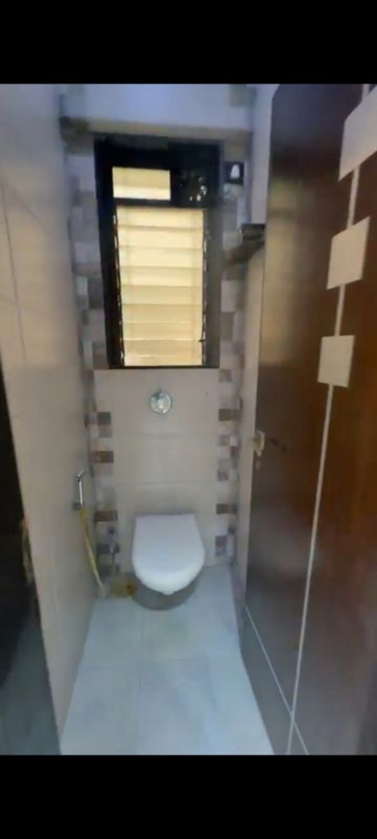 Bathroom, varsha-apartment-vile-parle 3 Bedroom 1100 Sq.Ft. Apartment In Vile Parle West Mumbai 10770618