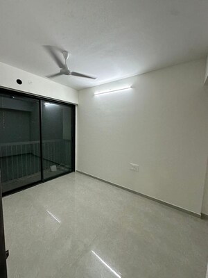 Room in 1 BHK Apartment at Damji Shamji Mahavir Spring Tulip Phase 1, Pokhran Road No Two – for Rent