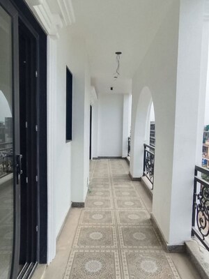 Building Lobby in 4 BHK Builder Floor at Sector 10 – for Sale
