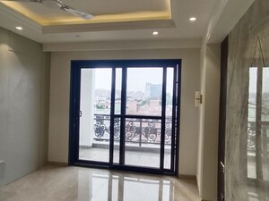 Room in 4 BHK Builder Floor at Sector 10 – for Sale