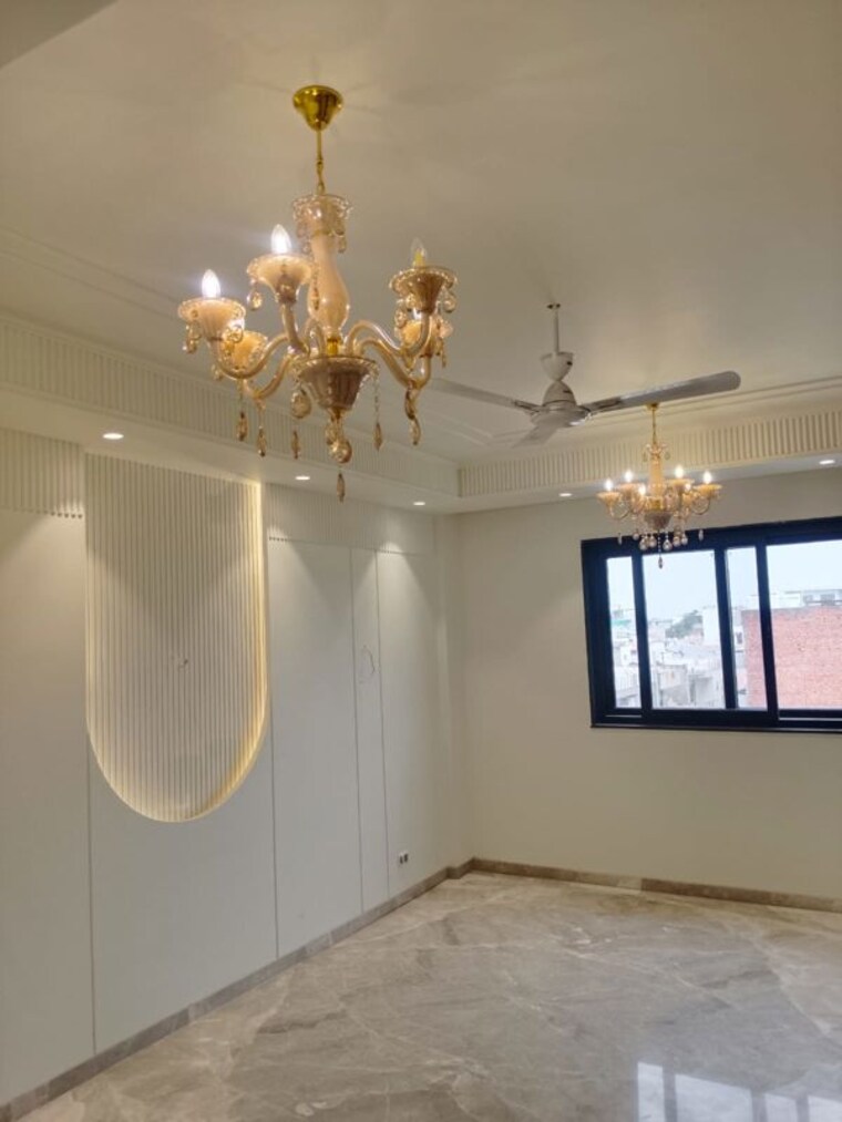 Bedroom, sector 10 4 Bedroom 300 Sq.Ft. Builder Floor In Sector 10 Gurgaon 10770625
