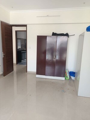 Furnished Amenities in 3 BHK Apartment at Santacruz West – for Sale