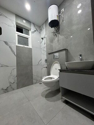 Bathroom in 3 BHK Apartment at Ramgarh Bhudda – for Rent