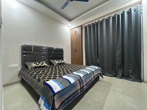 Bedroom in 3 BHK Apartment at Ramgarh Bhudda – for Rent