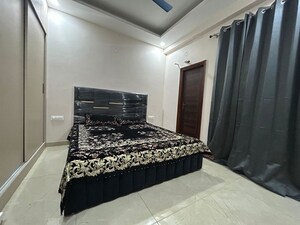 Bedroom in 3 BHK Apartment at Ramgarh Bhudda – for Rent