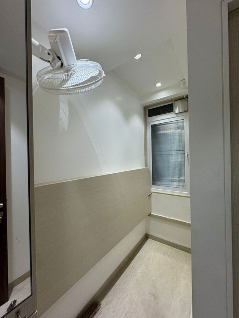 Bathroom, joy-legend 3 Bedroom 1515 Sq.Ft. Apartment In Khar West Mumbai 10770667
