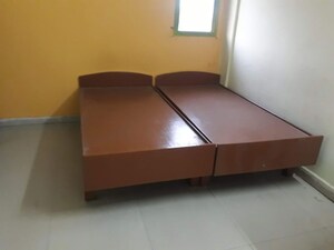 Furnished Amenities in 1 RK Independent House at Sector 14 – for Rent