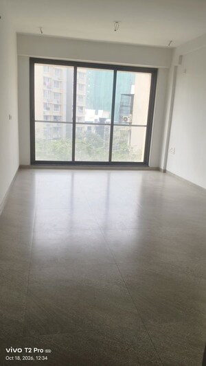 2 BHK Apartment For Rent in Naman Premier, Andheri East