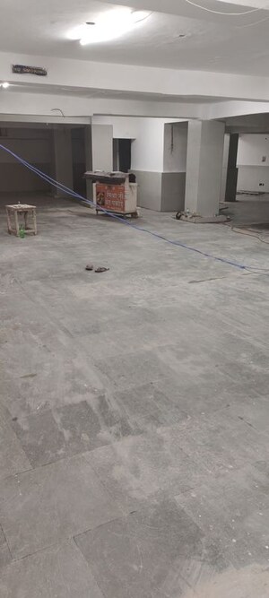 Common Area in  Warehouse at Jhandewalan – for Rent