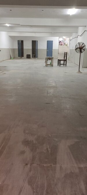 Common Area in  Warehouse at Jhandewalan – for Rent