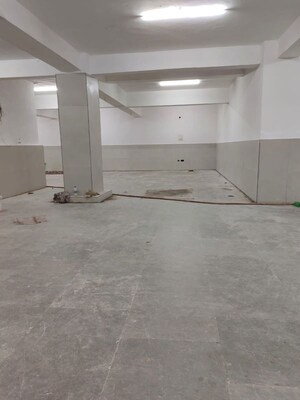 Common Area in  Warehouse at Jhandewalan – for Rent