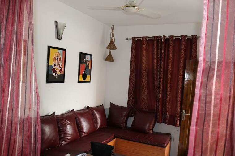 Living Room, gaur-city-7th-avenue 2 Bedroom 1165 Sq.Ft. Apartment In Sector 4 Greater Noida Greater Noida 10770680