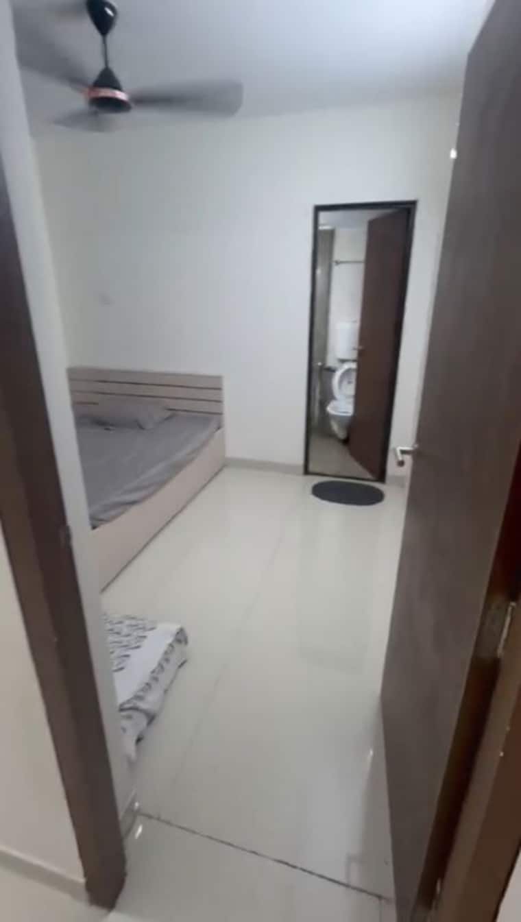 Room, worli 2 Bedroom 650 Sq.Ft. Apartment In Worli Mumbai 10770644