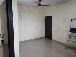 Room in 2 BHK Apartment at MVN The Athens, Sohna Sector 5 – for Sale