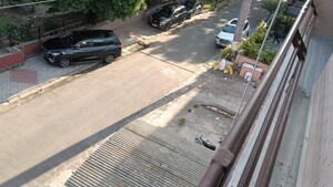 Balcony in 2 BHK Builder Floor at Sector 40 – for Rent